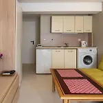 Treti Mart South Apartment